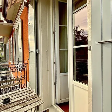 Bright, Classic And Elegant, Close To Train Station Apartment Lausanne